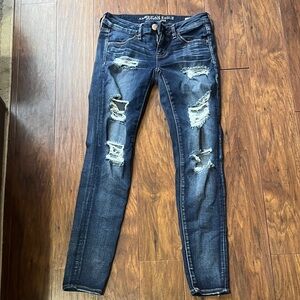 American Eagle Outfitters Women's Ripped Dark Blue Skinny Jeans